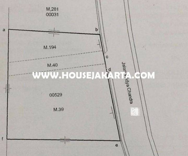 HS1033 Rumah 4 lantai Jalan Widya Chandra at SCBD Senopati Kebayoran Baru Dijual Murah