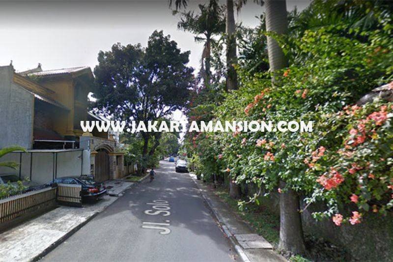 HS1061 Rumah Jalan Solo Menteng Tanah Kotak Golongan C Dijual Murah Daerah Tenang