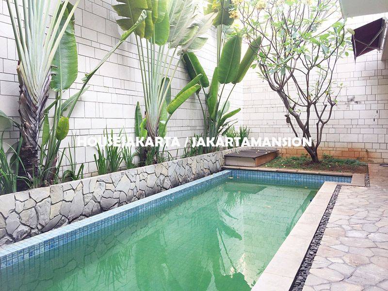 HR1134 House for rent Lease at Pondok Indah with Swimming Pool