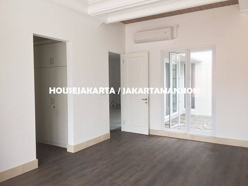 HR1148 Compound for rent sewa lease at kemang