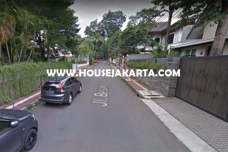HS1193 Rumah Jalan Besuki Menteng Dijual Murah hitung Tanah Kotak daerah asri