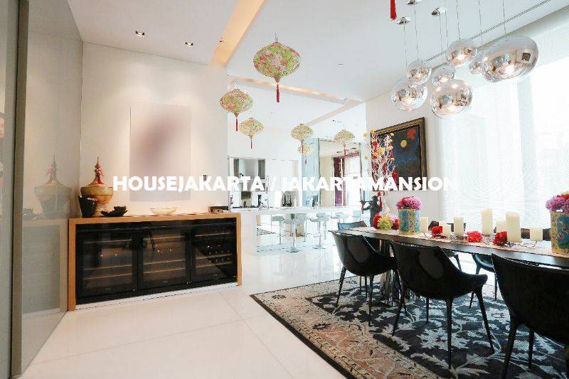 AR1233 Penthouse Apartement Pakubuwono Residence For Rent Sewa Lease 