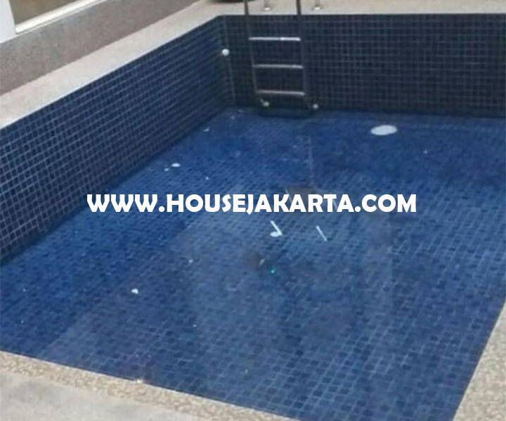 HS1272 Rumah Jalan Lembang Menteng Dijual Murah 40M ada 3 lantai Swimming Pool