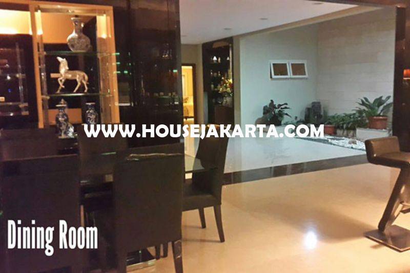 HS1412 Rumah Bagus 3,5 Lantai Jalan Tanjung Menteng ada rooftop city view Dijual Murah 49,5M