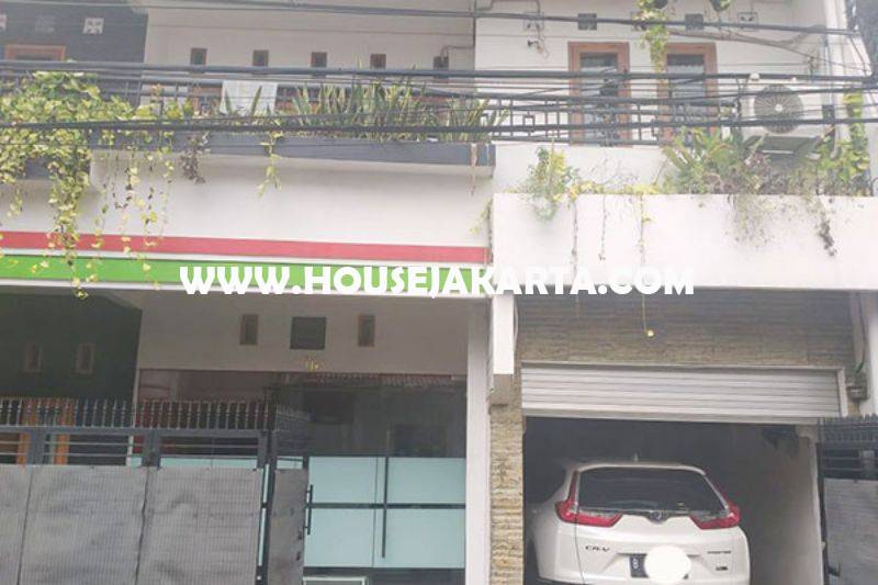 HS1434 Rumah 3 lantai Jalan Duren Tiga Selatan no 16a Pancoran Kalibata Dijual Murah 2,5M jalanan 2 mobil Bisa ditermin 2 tahun
