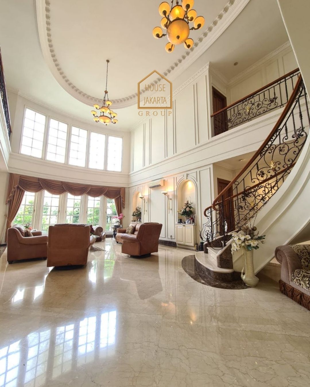 HS1568 FOR SALE:  LUXURY HOUSE FULLY FURNISHED DA VINCI STYLE , PONDOK INDAH.