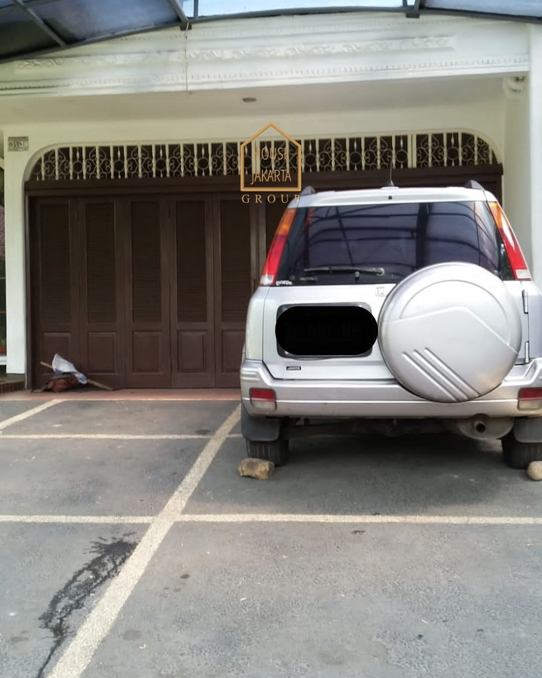 HS1571 FOR SALE:  MURAH!! Rumah 1 Lantai Siap Huni, Private Pool, Taman Luas, CIPETE.