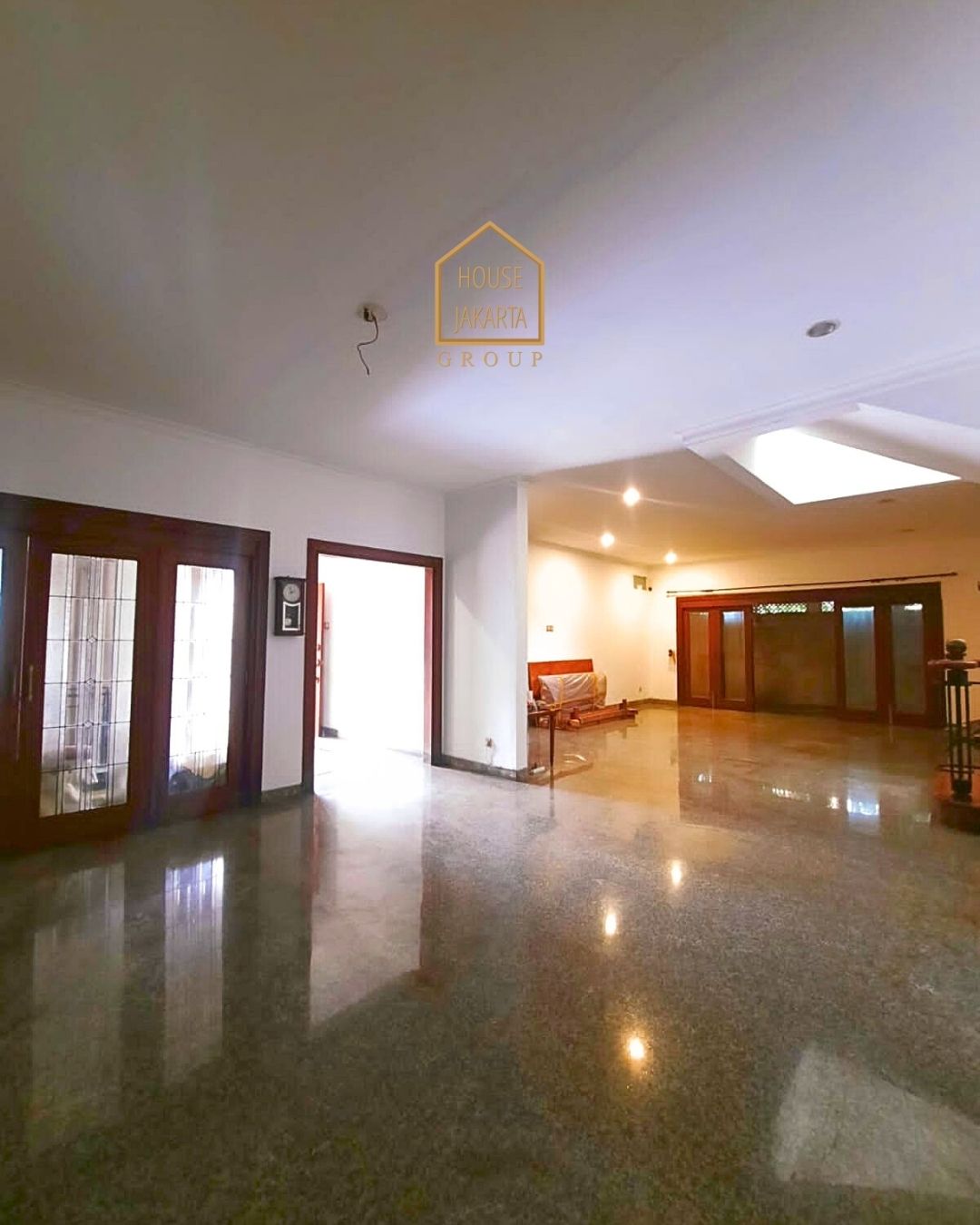 HS1577 FOR SALE: Rumah Murah Asri Layak Huni Strategis CILANDAK - FATMAWATI