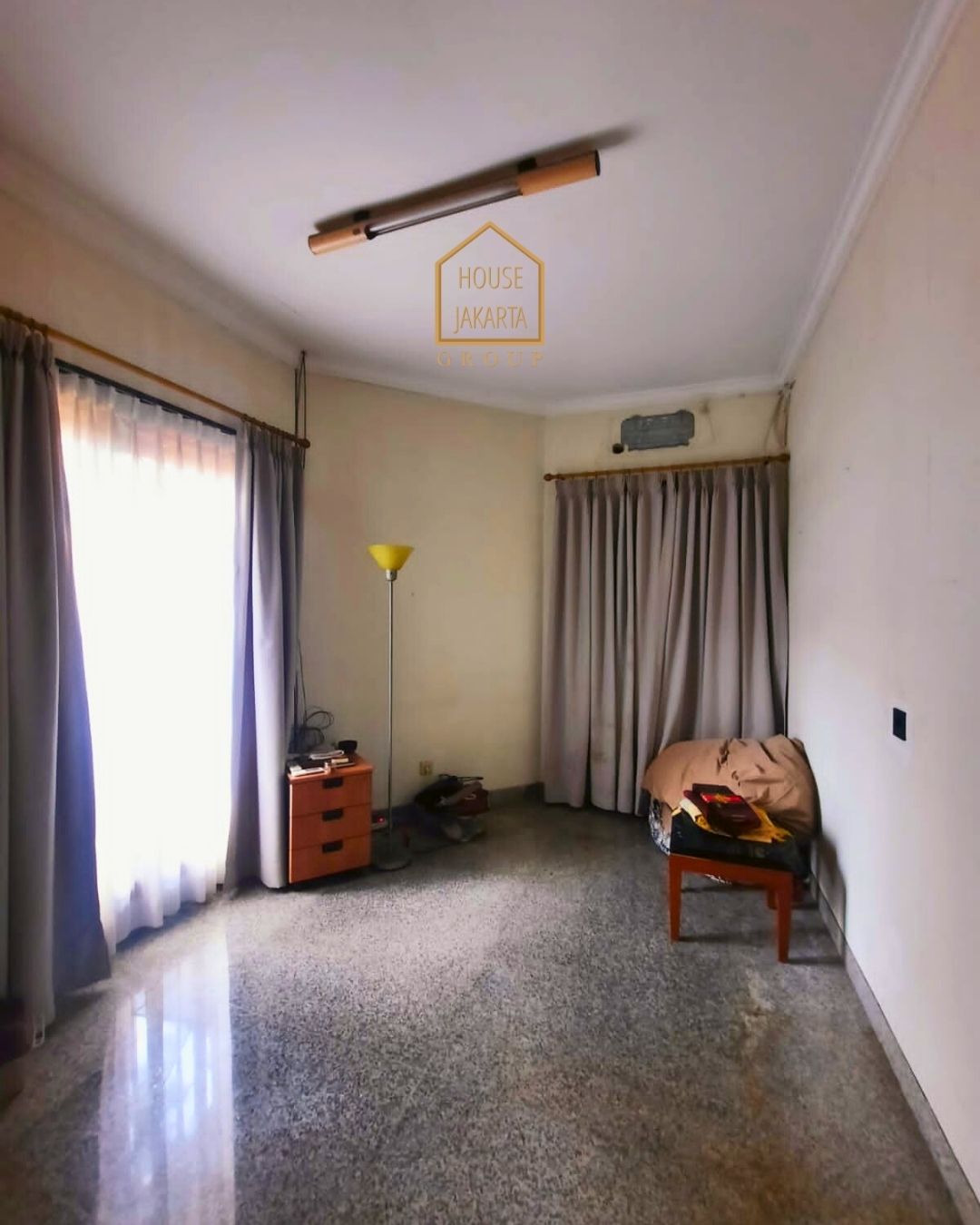 HS1577 FOR SALE: Rumah Murah Asri Layak Huni Strategis CILANDAK - FATMAWATI