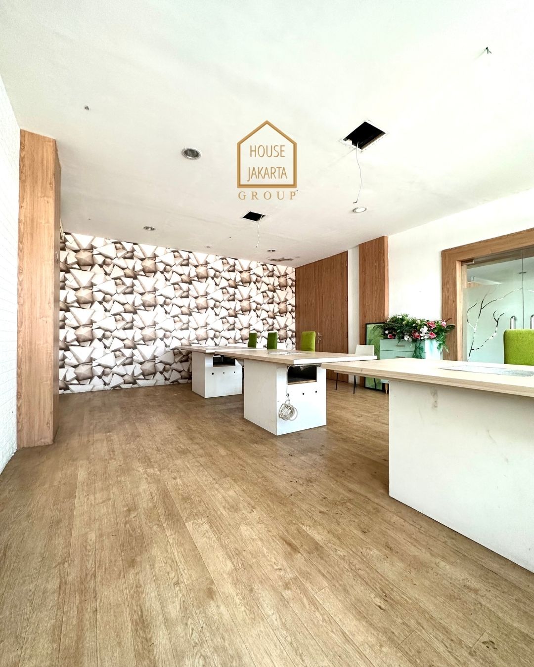 CS1584 DIJUAL: MURAH!! Komersial Pusat Kuliner dan Bisnis di PAJAJARAN