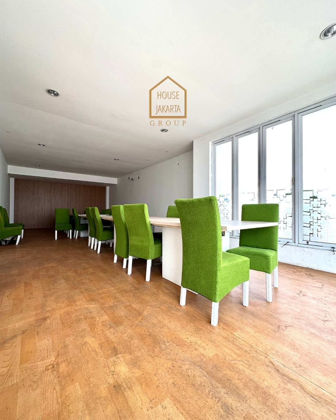 CS1584 DIJUAL: MURAH!! Komersial Pusat Kuliner dan Bisnis di PAJAJARAN