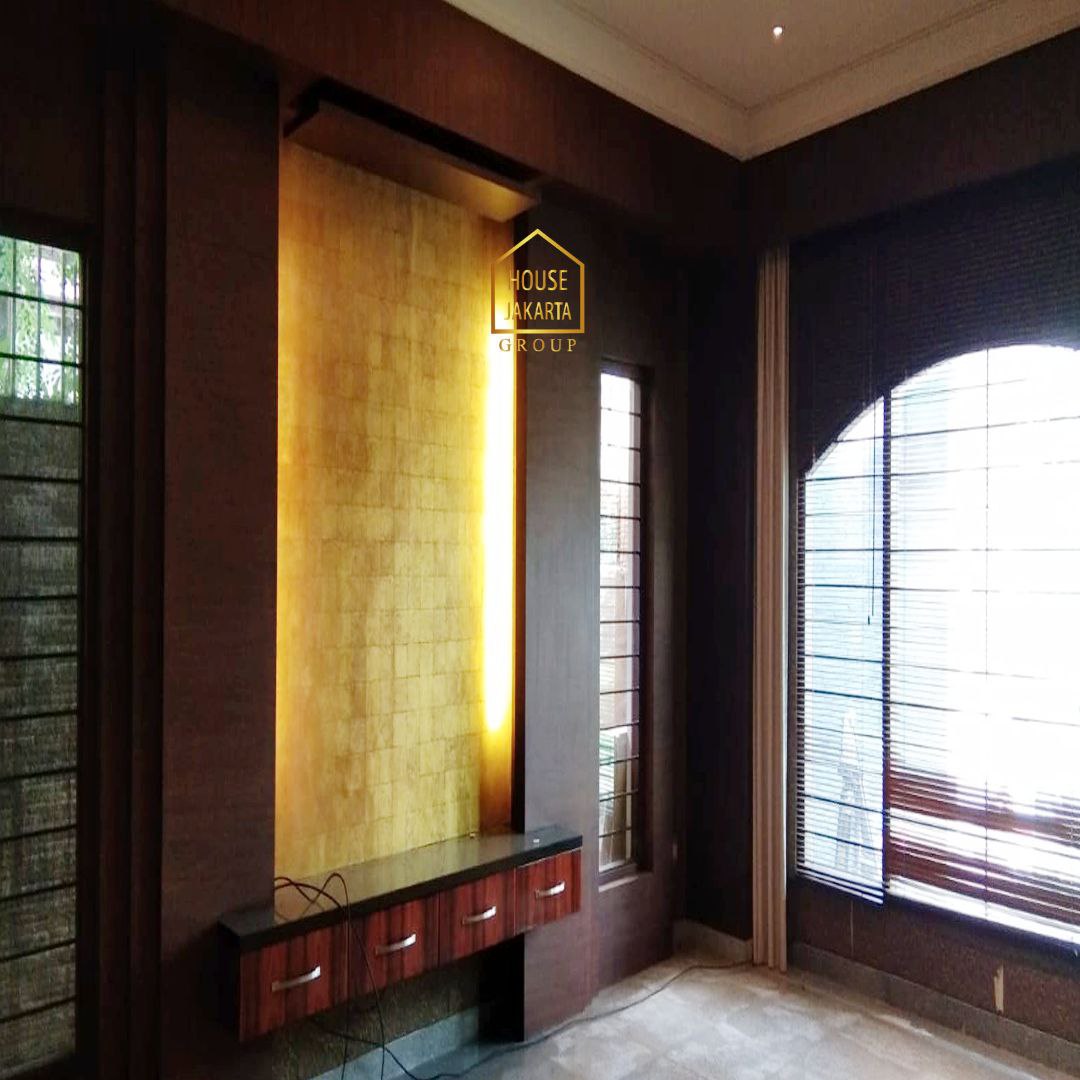 HS1670 Rumah Menteng Siap Huni 1 Lantai Tanah Persegi Prime Area Near To Thamrin