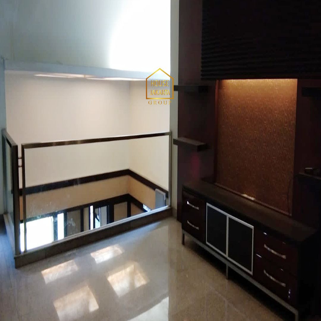 HS1670 Rumah Menteng Siap Huni 1 Lantai Tanah Persegi Prime Area Near To Thamrin