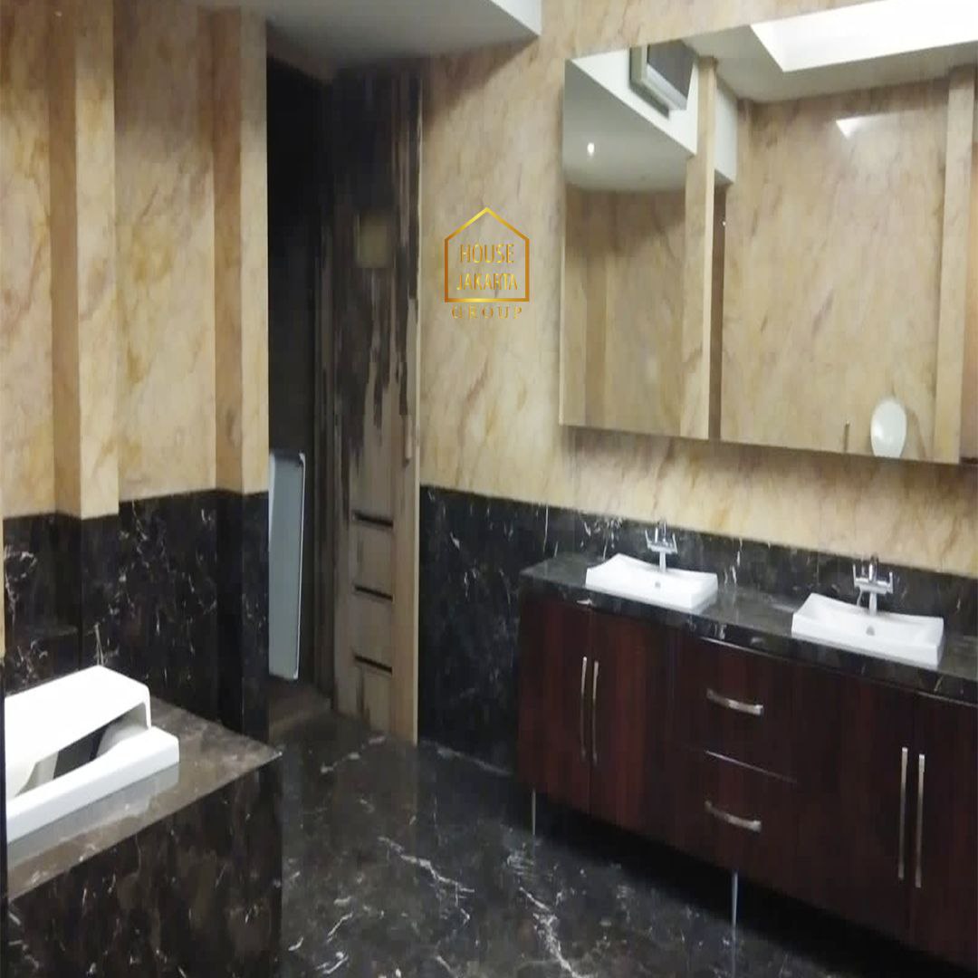 HS1670 Rumah Menteng Siap Huni 1 Lantai Tanah Persegi Prime Area Near To Thamrin