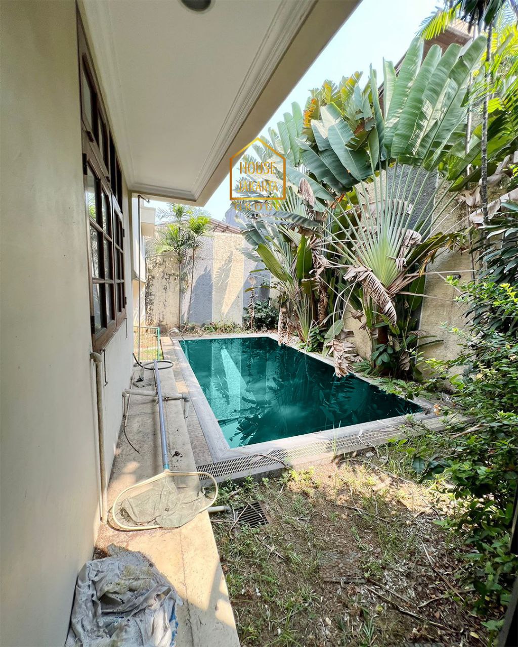 HS1706 PONDOK INDAH 2 lantai Rumah Dijual Murah 18,9M Siap Huni Prime Location Dekat PIM