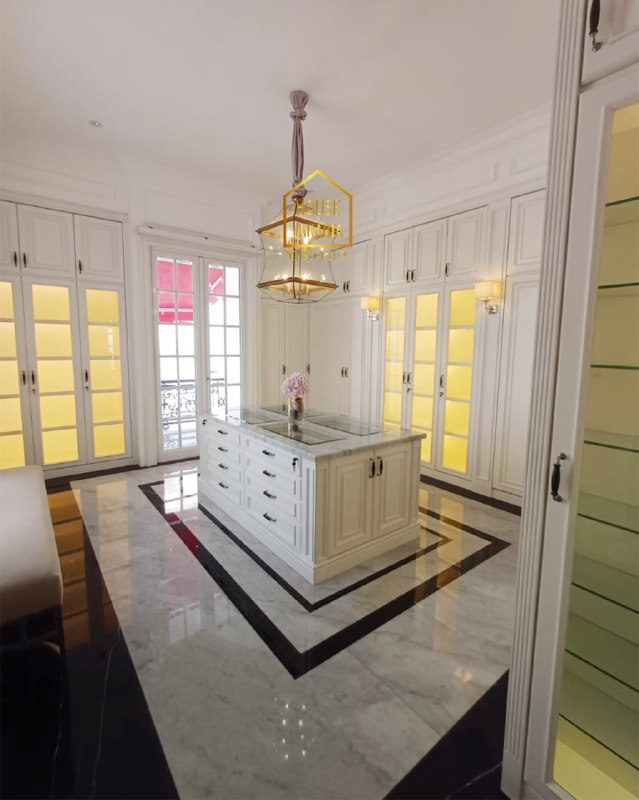 HS1777 Luxurious Brand New House Menteng, 3 Lantai + Rooftop, Fully Furnished