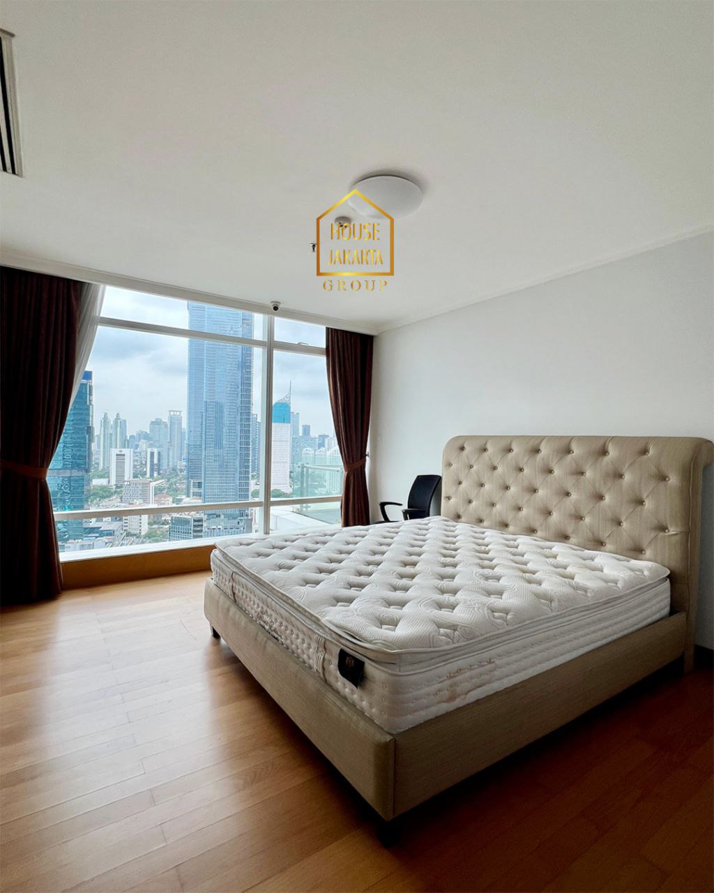 AS1794 Apartemen Kempinski - Thamrin, Unit Mewah, Private Lift, Murah City View