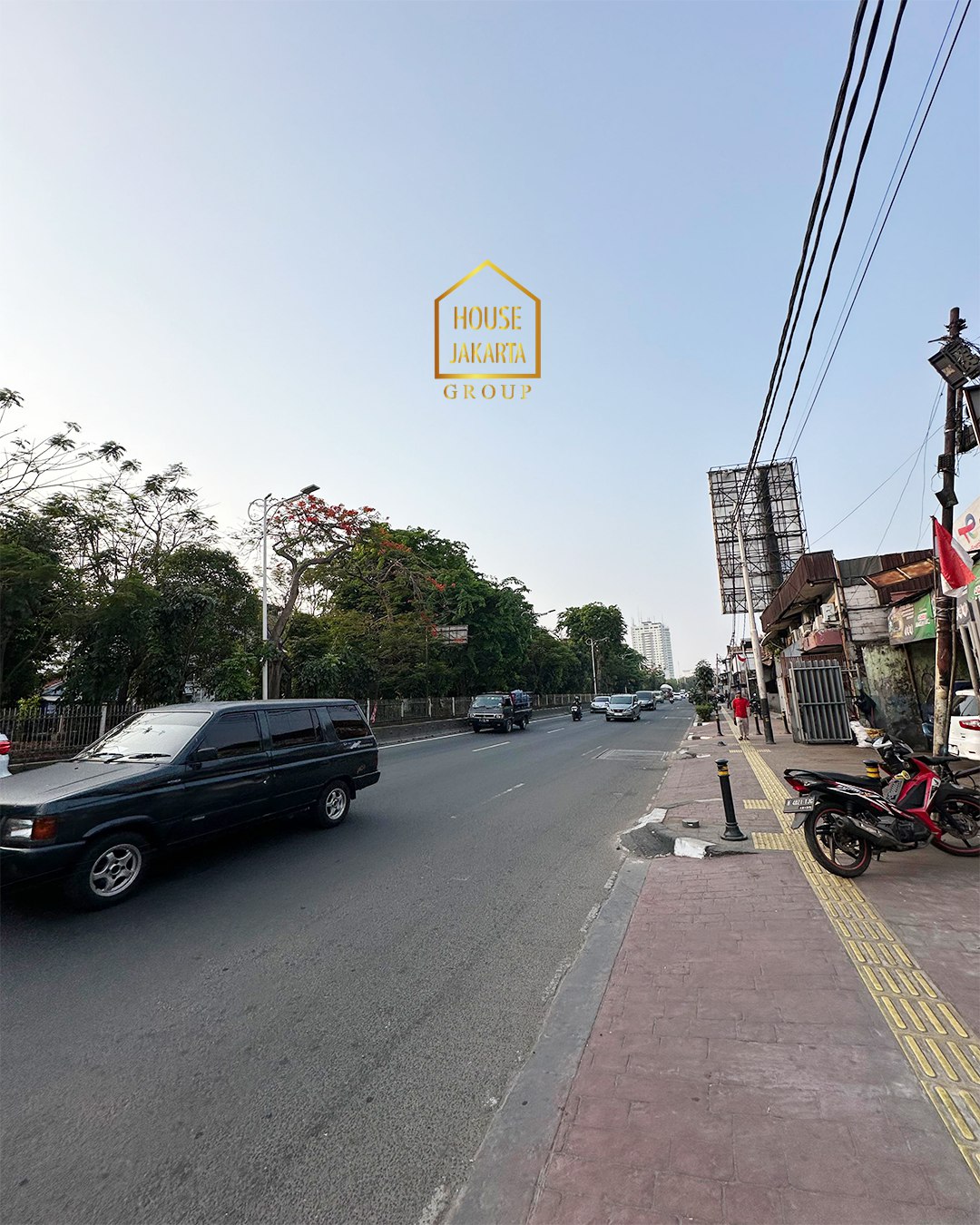 LS1805 Tanah Komersial Jarang Ada Di Latumenten - Jakbar. Lokasi Strategis Dekat MT Season City