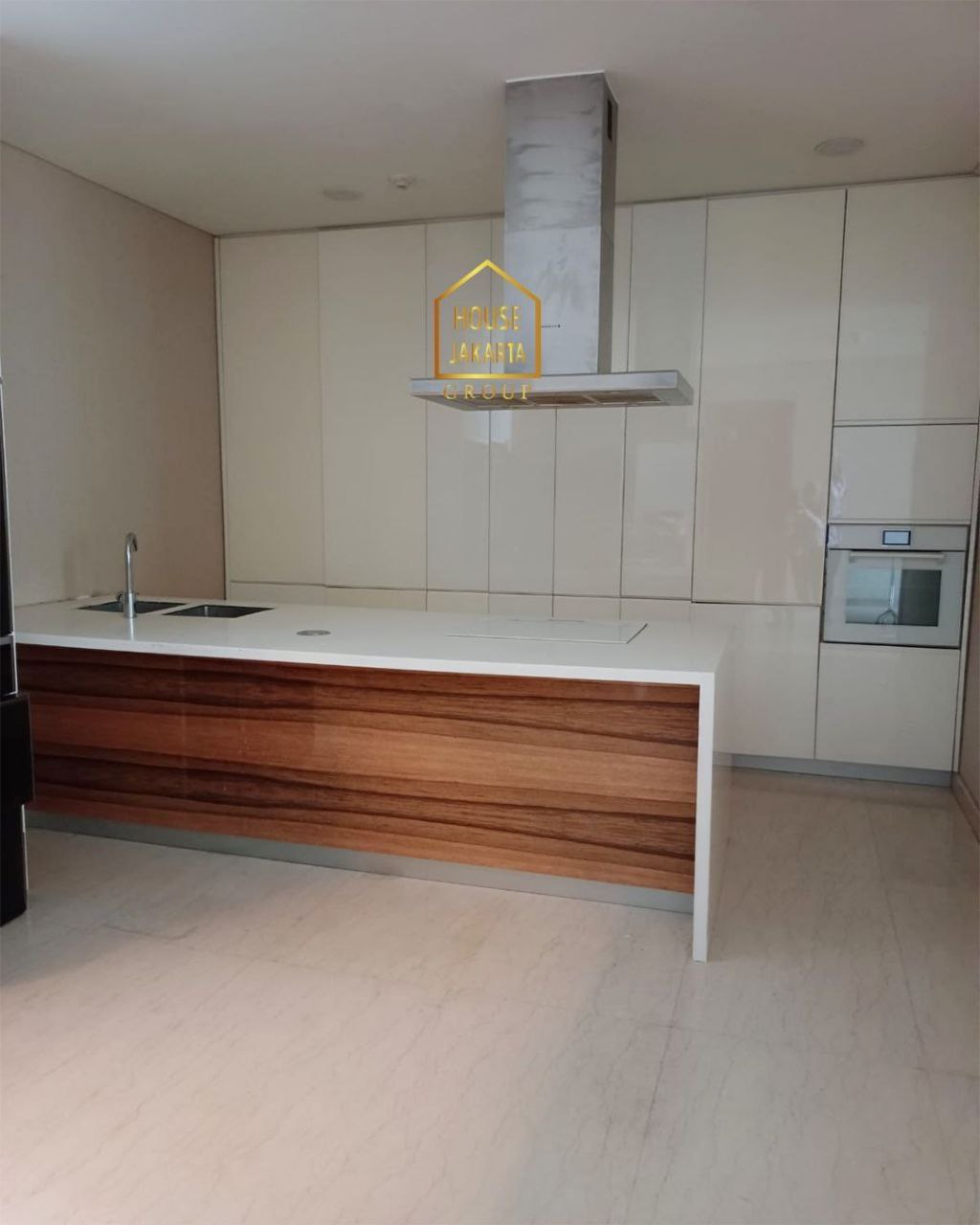 AS1818 Pakubuwono House 2 Bedroom + Study. Siap Huni, Fasilitas Mewah