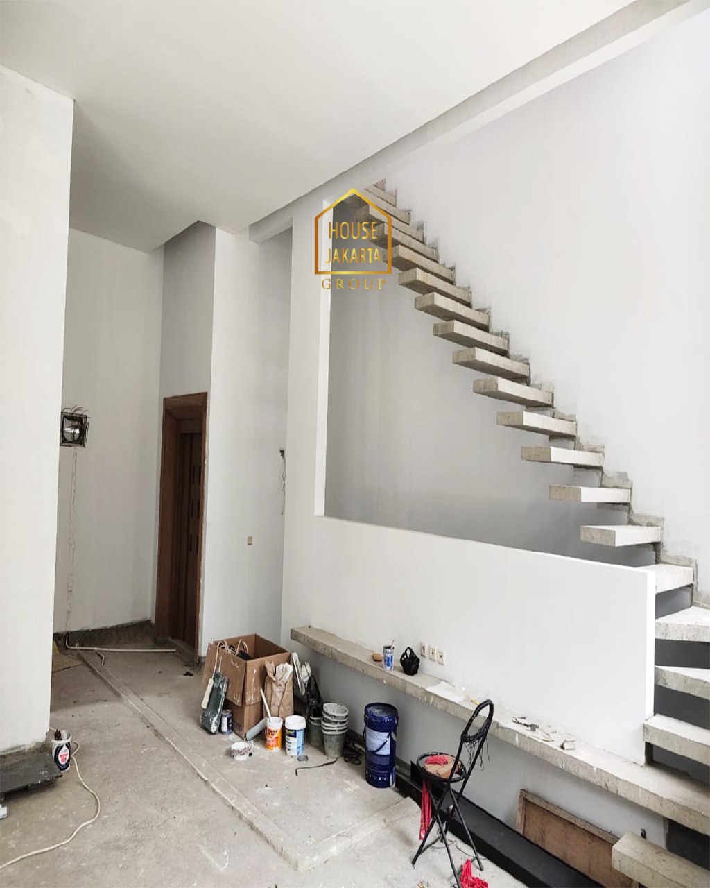 HS1828 Townhouse Di Kebayoran Baru 2 Lantai Siap Huni Dekat Senayan