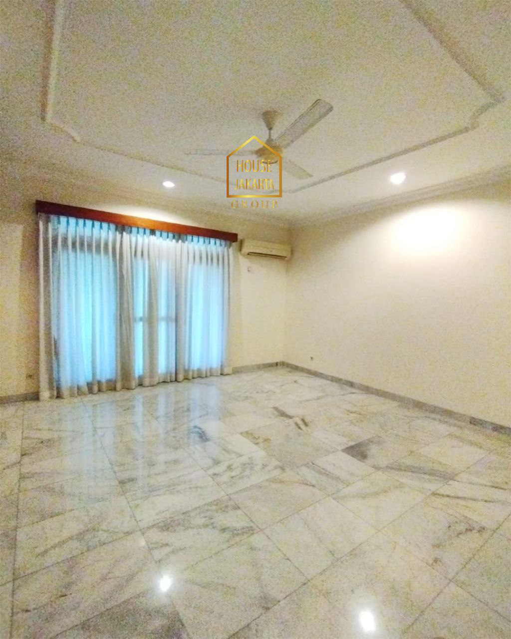 HS1846 Rumah Murah Hitung Tanah Di Kemang Dalam. 2 Lantai Limited, Bebas Banjir 