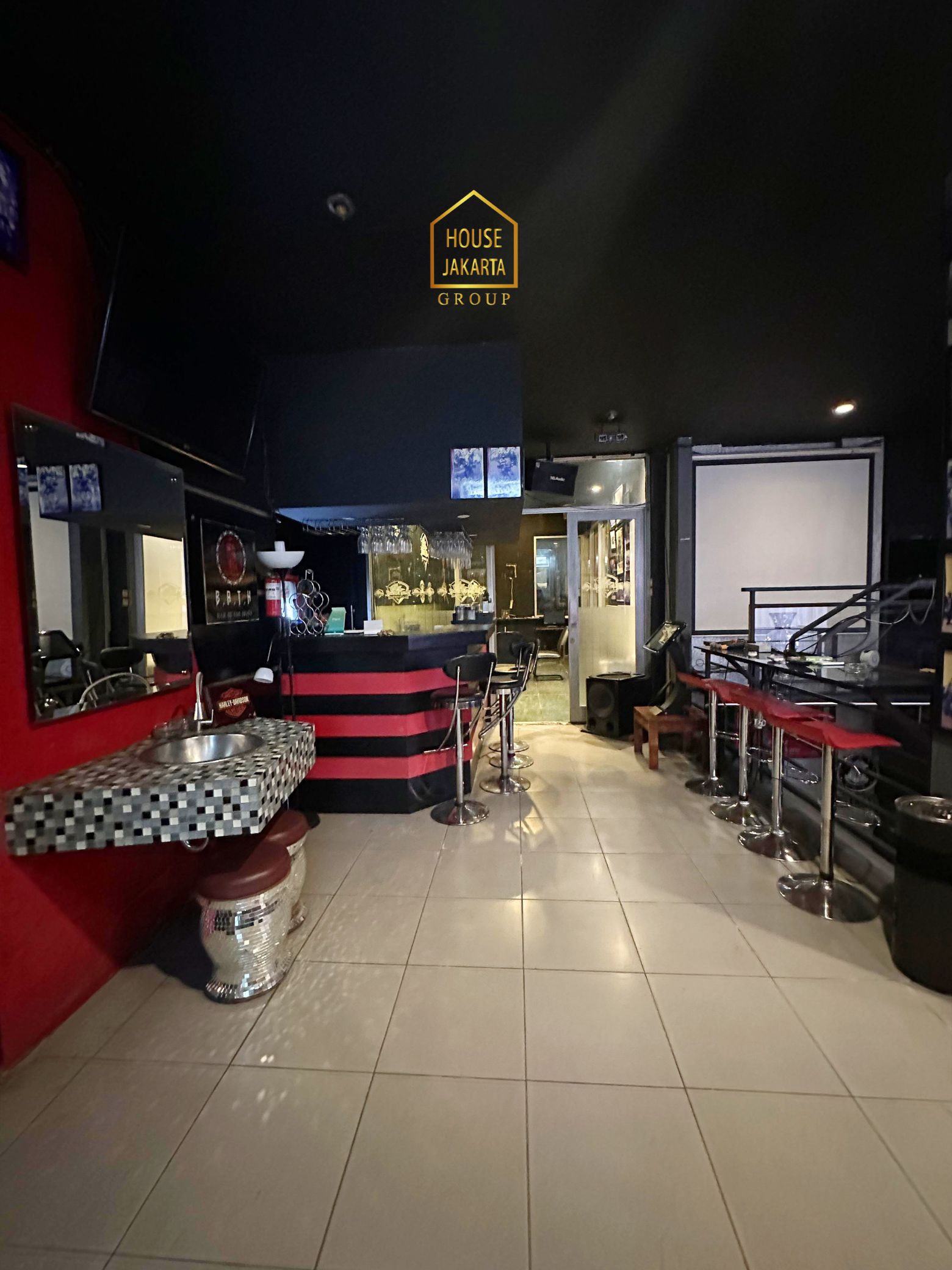 CS2034  FOR SALE : CIPETE RAYA. Komersial 2 Lantai, Cocok Untuk Resto & Klinik.  Ijin Bangun 4 Lantai