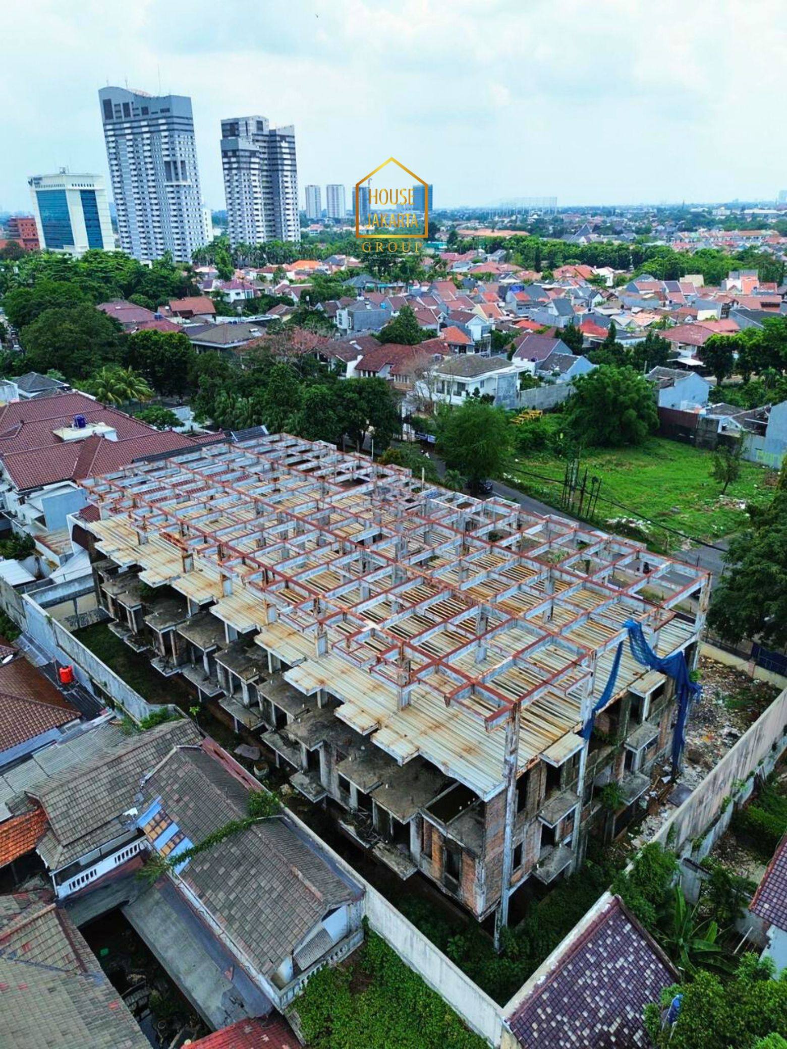 LS2037  FOR SALE: LEBAK BULUS. TANAH KOMERSIAL BONUS KONSTRUKSI  BANGUNAN, TERMURAH HARGA DI BAWAH NJOP 