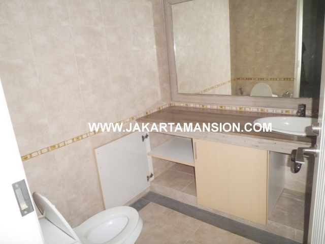 HR350 House For Rent at Senopati