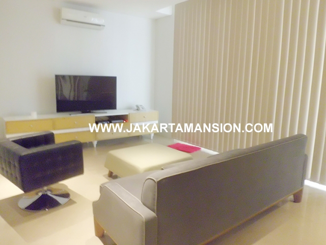 HR452 House for rent at Kemang Suitable to Embassy 