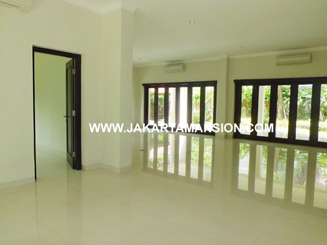 HR550 House for rent at at senopati (Kebayoran Baru) suitable for embassy