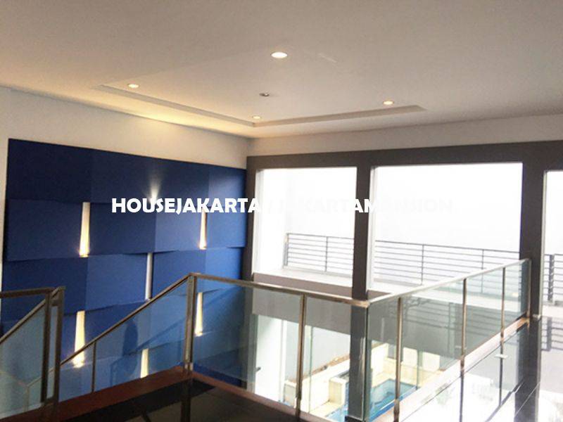 HR999 House for rent sewa lease at Pondok Indah